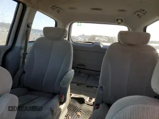 2009 Kia Sedona LX with VIN KNDMB233396275241, listed as a Copart auction lot 77273274 with 219,576 mi miles and Clean Title. Bid and sale history available at carsss.com. Image 10.