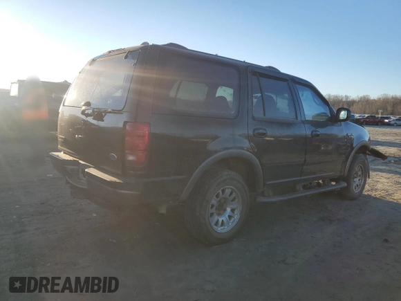 2000 Ford Expedition XLT with VIN 1FMRU1668YLA68761, listed as a Copart auction lot 88716735 with Not Provided miles and Salvage Title. Bid and sale history available at DreamBid. Image 3.