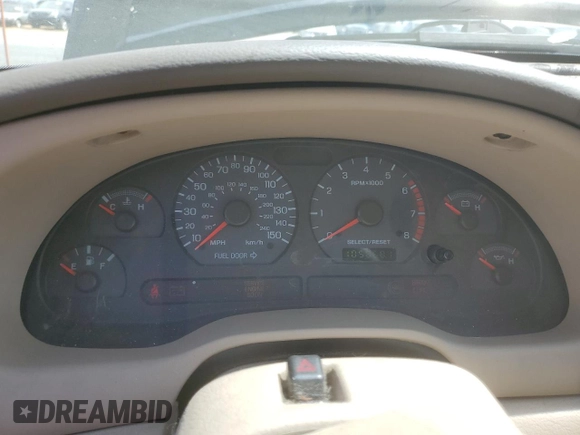 2003 Ford Mustang GT Deluxe z VIN 1FAFP45X23F436939, wystawiony jako Copart lot #61106135 z przebiegiem 105 860 mil mil oraz Czysty tytuł • Clean title. Historia ofert i sprzedaży dostępna na DreamBid. Obrazek 9.