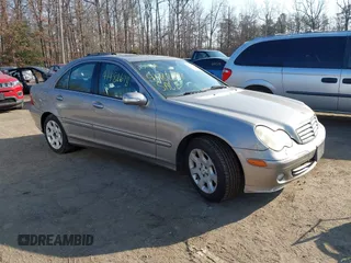 2006 Mercedes-Benz C 280 Luxury with VIN WDBRF92HX6F812231, listed as a IAAI auction lot 41482678 with 242,510 mi miles and . Bid and sale history available at DreamBid. Image 1.