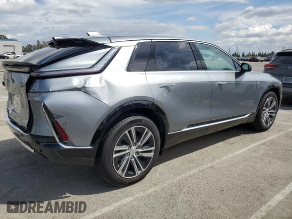 2024 Cadillac LYRIQ Luxury z VIN 1GYKPRRK6RZ104038, wystawiony jako Copart lot #51623145 z przebiegiem Nie podano mil oraz Szkoda całkowita • Salvage title. Historia ofert i sprzedaży dostępna na DreamBid. Obrazek 3.