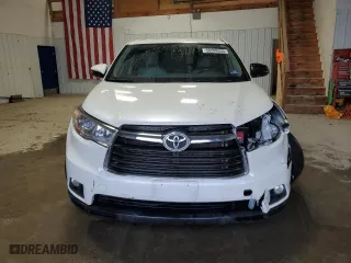 2015 Toyota Highlander LE with VIN 5TDBKRFH8FS198921, listed as a Copart auction lot 50288535 with 95,639 mi miles and Salvage Title. Bid and sale history available at carsss.com. Image 5.