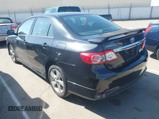 2013 Toyota Corolla L with VIN 5YFBU4EE3DP181535, listed as a IAAI auction lot 42174504 with 119,025 mi miles. Bid and sale history available at carsss.com. Image 3.
