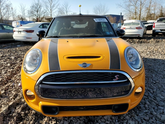 2016 MINI Cooper Convertible S with VIN WMWWG9C52G3C22260, listed as a Copart auction lot 81069524 with 30,969 mi miles and Salvage Title. Bid and sale history available at carsss.com. Image 5.