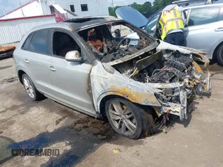 2017 Audi Q3 Premium z VIN WA1ECCFS2HR013647, wystawiony jako IAAI lot #42376718 z przebiegiem Nie podano mil oraz . Historia ofert i sprzedaży dostępna na DreamBid. Obrazek 1.