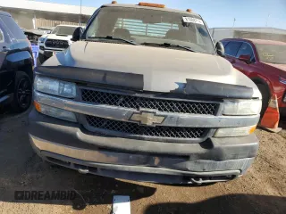 2001 Chevrolet Silverado 3500 LS with VIN 1GCJK33G71F148492, listed as a Copart auction lot 81808714 with 114,563 mi miles and Salvage Title. Bid and sale history available at carsss.com. Image 5.