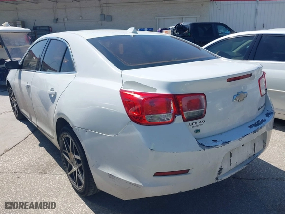 2014 Chevrolet Malibu LT with VIN 1G11E5SL2EF206122, listed as a IAAI auction lot 41980470 with 228,969 mi miles. Bid and sale history available at carsss.com. Image 3.