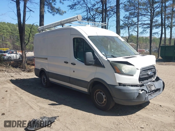 2016 Ford Transit Cargo with VIN 1FTYE1CM1GKA17395, listed as a IAAI auction lot 41892013 with 188,016 mi miles. Bid and sale history available at carsss.com. Image 1.
