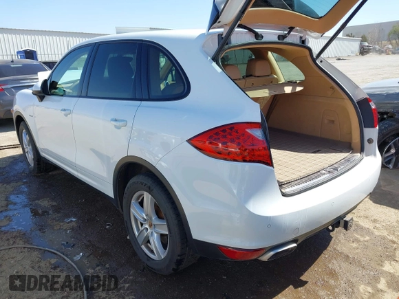 2014 Porsche Cayenne Diesel with VIN WP1AF2A22ELA32760, listed as a IAAI auction lot 41848211 with 120,645 mi miles and . Bid and sale history available at DreamBid. Image 3.