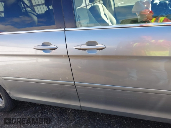 2007 Honda Odyssey EX with VIN 5FNRL384X7B119757, listed as a IAAI auction lot 41809763 with 163,526 mi miles and . Bid and sale history available at DreamBid. Image 13.