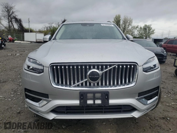 2022 Volvo XC90 Inscription with VIN YV4A221L3N1855101, listed as a Copart auction lot 51765945 with 25,419 mi miles and Salvage title. Bid and sale history available at DreamBid. Image 5.