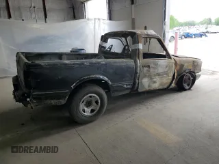 1996 Ford Ranger XL z VIN 1FTCR10A3TPB51735, wystawiony jako Copart lot #55229865 z przebiegiem Nie podano mil oraz Szkoda całkowita • Salvage title. Historia ofert i sprzedaży dostępna na DreamBid. Obrazek 3.