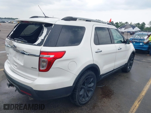 2012 Ford Explorer XLT with VIN 1FMHK8D84CGA82303, listed as a IAAI auction lot 42417951 with 164,687 mi miles and . Bid and sale history available at DreamBid. Image 4.
