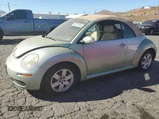 2007 Volkswagen Beetle with VIN 3VWRG31Y17M402770, listed as a Copart auction lot 68121864 with 146,578 mi miles and Salvage title. Bid and sale history available at DreamBid. Image 1.
