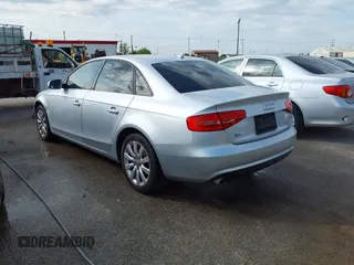 2013 Audi A4 Premium с VIN WAUBFAFL9DN030506, выставлен на аукционе IAAI как лот 41920924 с пробегом 168 770 миль миль и . История ставок и продаж доступна на DreamBid. Изображение 3.