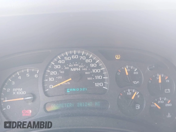 2004 Chevrolet Tahoe LS with VIN 1GNEK13Z94R252144, listed as a IAAI auction lot 42154641 with 201,247 mi miles. Bid and sale history available at carsss.com. Image 7.