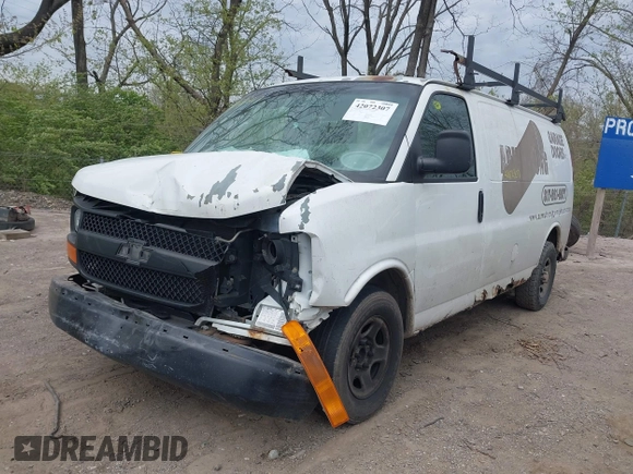 2004 Chevrolet Express Cargo z VIN 1GCFG15X141175066, wystawiony jako IAAI lot #42072307 z przebiegiem 279 939 mil mil oraz . Historia ofert i sprzedaży dostępna na DreamBid. Obrazek 6.