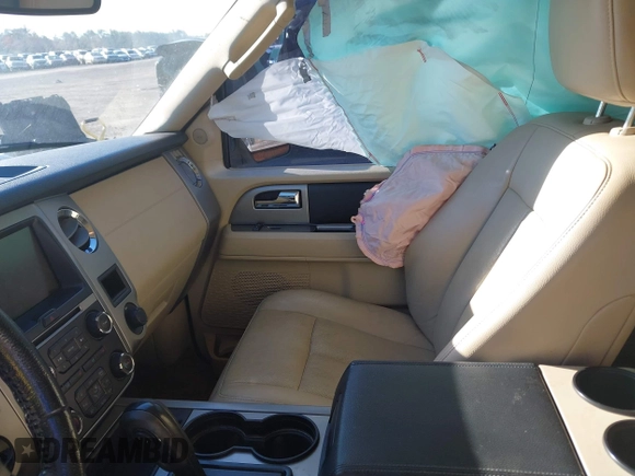 2015 Ford Expedition EL XLT with VIN 1FMJK1HT3FEF14659, listed as a IAAI auction lot 41690293 with 179,725 mi miles. Bid and sale history available at carsss.com. Image 5.