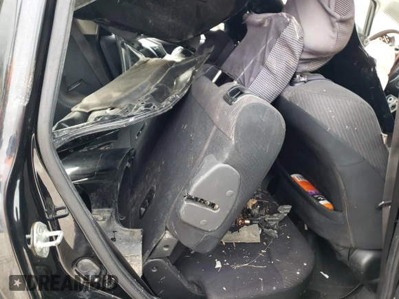 2013 Honda Fit Sport with VIN JHMGE8H58DC009921, listed as a Copart auction lot 44531945 with 0 mi miles and Salvage Title. Bid and sale history available at carsss.com. Image 10.