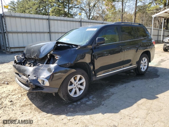 2013 Toyota Highlander with VIN 5TDZK3EH3DS115700, listed as a Copart auction lot 50518195 with 104,040 mi miles and Salvage Title. Bid and sale history available at carsss.com. Image 1.
