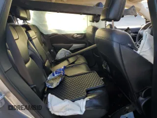2017 Jeep Cherokee Trailhawk L Plus with VIN 1C4PJMBS3HD218441, listed as a Copart auction lot 42836285 with 122,242 mi miles and Salvage Title. Bid and sale history available at carsss.com. Image 12.