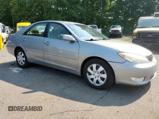 2005 Toyota Camry LE with VIN 4T1BE30K95U590370, listed as a Copart auction lot 63141505 with 238,510 mi miles and Salvage title. Bid and sale history available at DreamBid. Image 4.