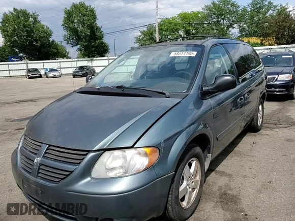 2007 Dodge Grand Caravan SXT z VIN 2D4GP44L47R117721, wystawiony jako Copart lot #58511195 z przebiegiem 115 850 mil mil oraz Szkoda całkowita • Salvage title. Historia ofert i sprzedaży dostępna na DreamBid. Obrazek 14.