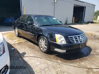 2008 Cadillac DTS 1SA z VIN 1G6KD57Y28U136336, wystawiony jako Copart lot #64738033 z przebiegiem 189 496 mil mil oraz Szkoda całkowita • Salvage title. Historia ofert i sprzedaży dostępna na DreamBid. Obrazek 4.