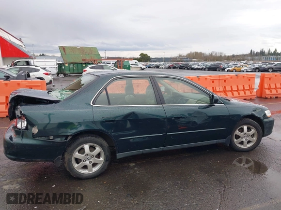 2000 Honda Accord SE с VIN JHMCG5673YC004515, выставлен на аукционе IAAI как лот 41643790 с пробегом 140 247 миль миль и . История ставок и продаж доступна на DreamBid. Изображение 13.