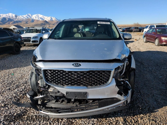 2016 Kia Sedona SX with VIN KNDMC5C17G6107578, listed as a Copart auction lot 86427054 with 156,254 mi miles and Salvage Title. Bid and sale history available at carsss.com. Image 5.