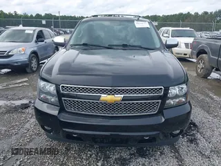 2014 Chevrolet Tahoe LS z VIN 1GNSCAE05ER128680, wystawiony jako IAAI lot #42388442 z przebiegiem 240 611 mil mil oraz . Historia ofert i sprzedaży dostępna na DreamBid. Obrazek 12.