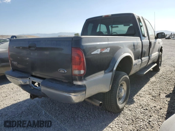 1999 Ford F-250 XL with VIN 1FTNX21L0XED19451, listed as a Copart auction lot 65787795 with 140,812 mi miles and Clean title. Bid and sale history available at DreamBid. Image 3.