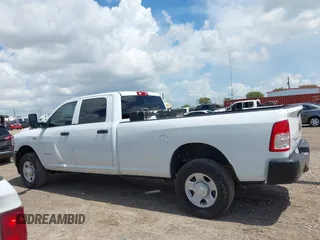 2022 Ram 2500 Tradesman with VIN 3C6UR5HJ4NG345415, listed as a IAAI auction lot 42565756 with 131,495 mi miles and . Bid and sale history available at DreamBid. Image 14.