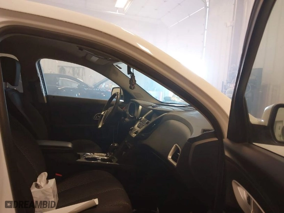 2016 Chevrolet Equinox LT with VIN 2GNFLFEK7G6260936, listed as a IAAI auction lot 41927734 with 90,793 mi miles. Bid and sale history available at carsss.com. Image 5.