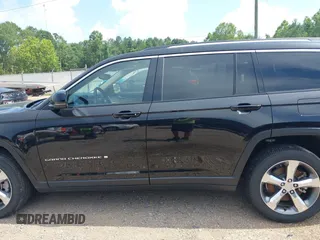 2022 Jeep Grand Cherokee Limited with VIN 1C4RJJBGXN8548231, listed as a IAAI auction lot 42572731 with 23,852 mi miles and . Bid and sale history available at DreamBid. Image 14.