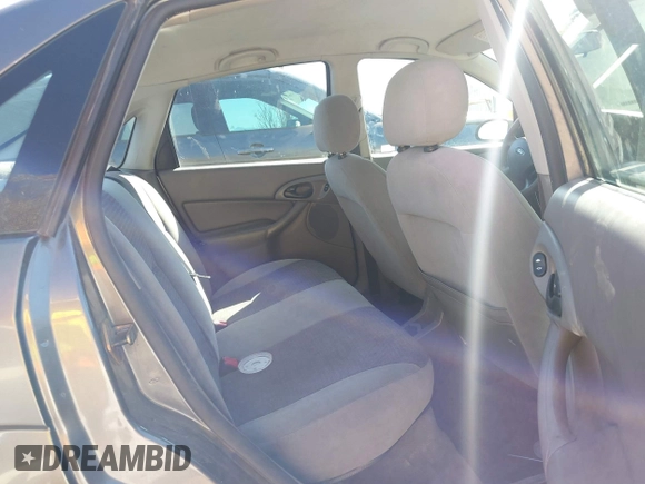 2003 Ford Focus SE with VIN 1FAFP34353W228000, listed as a IAAI auction lot 41682503 with 107,968 mi miles and . Bid and sale history available at carsss.com. Image 8.