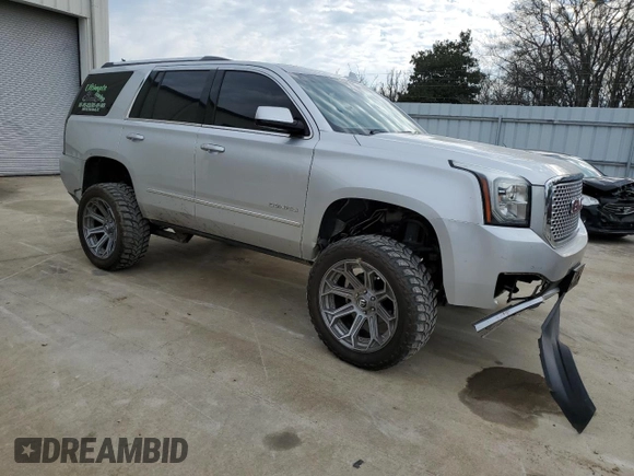 2017 GMC Yukon Denali with VIN 1GKS1CKJ9HR248322, listed as a Copart auction lot 44234235 with 153,818 mi miles and Clean Title. Bid and sale history available at carsss.com. Image 4.