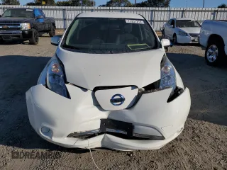 2017 Nissan LEAF SL with VIN 1N4BZ0CP4HC304763, listed as a Copart auction lot 73231214 with 80,287 mi miles and Salvage Title. Bid and sale history available at carsss.com. Image 5.