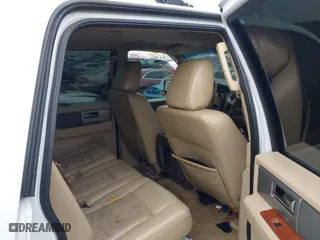 2010 Ford Expedition EL XLT with VIN 1FMJK1H59AEB68949, listed as a IAAI auction lot 41433638 with 299,349 mi miles. Bid and sale history available at carsss.com. Image 8.