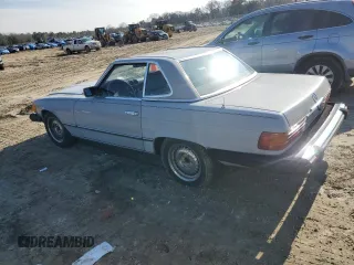 1983 Mercedes-Benz 380 SL with VIN WDBBA45AXDB027231, listed as a Copart auction lot 44577535 with 117,712 mi miles and Clean Title. Bid and sale history available at carsss.com. Image 2.