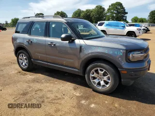 2021 Ford Bronco Sport z VIN 3FMCR9A69MRA03152, wystawiony jako Copart lot #53853544 z przebiegiem 31 471 mil mil oraz Czysty tytuł • Clean title. Historia ofert i sprzedaży dostępna na DreamBid. Obrazek 4.