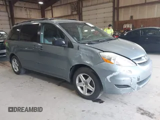 2007 Toyota Sienna CE with VIN 5TDZK23C77S035967, listed as a IAAI auction lot 42166445 with 223,114 mi miles. Bid and sale history available at carsss.com. Image 1.