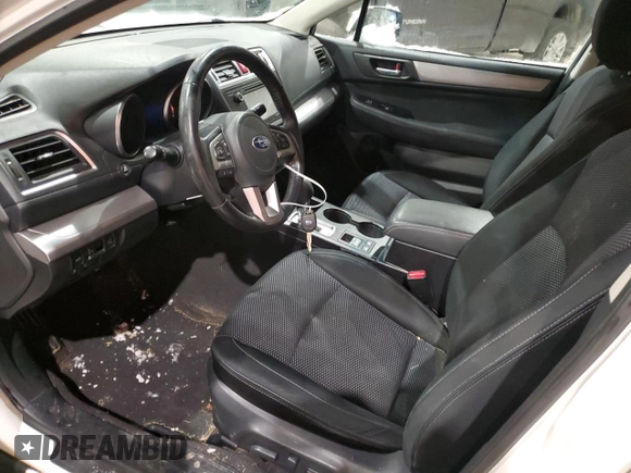 2015 Subaru Outback with VIN 4S4BSCDC4F3327724, listed as a Copart auction lot 84932664 with 236,814 mi miles and Salvage title. Bid and sale history available at DreamBid. Image 7.