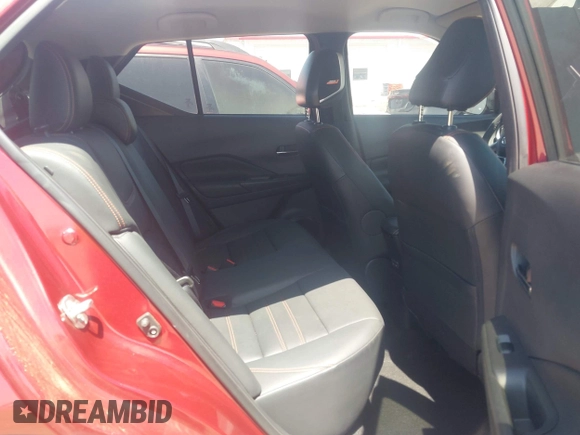 2020 Nissan Kicks SR z VIN 3N1CP5DV7LL537888, wystawiony jako IAAI lot #42156224 z przebiegiem 44 844 mil mil oraz . Historia ofert i sprzedaży dostępna na DreamBid. Obrazek 8.