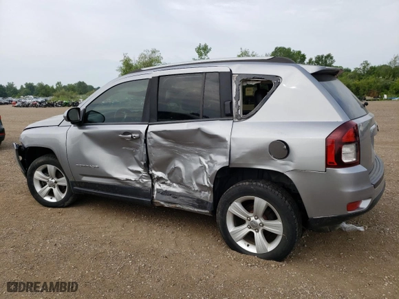 2016 Jeep Compass High Altitude Edition with VIN 1C4NJDEB8GD637788, listed as a Copart auction lot 52401915 with 151,995 mi miles and Salvage Title. Bid and sale history available at carsss.com. Image 2.