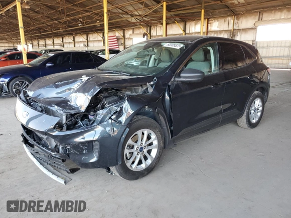 2022 Ford Escape SE with VIN 1FMCU0G67NUB14813, listed as a Copart auction lot 60089525 with 33,412 mi miles and Clean title. Bid and sale history available at DreamBid. Image 1.