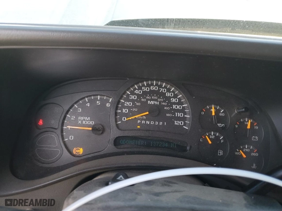 2006 Chevrolet Silverado 1500 LT1 with VIN 2GCEC19T961126032, listed as a Copart auction lot 45683125 with 137,234 mi miles and Salvage Title. Bid and sale history available at carsss.com. Image 9.