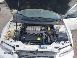 1999 Chrysler Cirrus LXi z VIN 1C3EJ56HOXN510315, wystawiony jako IAAI lot #42056205 z przebiegiem 178 344 mil mil oraz . Historia ofert i sprzedaży dostępna na DreamBid. Obrazek 10.