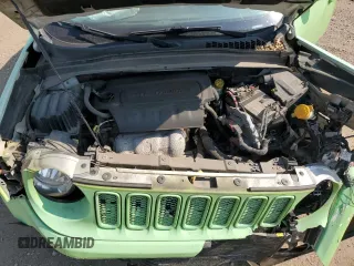2016 Jeep Renegade Limited with VIN ZACCJBDT8GPC60046, listed as a Copart auction lot 60529055 with 110,282 mi miles and Salvage title. Bid and sale history available at DreamBid. Image 12.