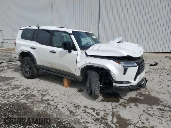 2024 Lexus GX 550 Premium z VIN JTJTBCDX5R5016112, wystawiony jako Copart lot #47686805 z przebiegiem 11 688 mil mil oraz Szkoda całkowita • Salvage title. Historia ofert i sprzedaży dostępna na DreamBid. Obrazek 4.